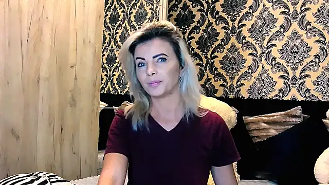 Aly girl1 online show from 01-18-25, 11:43