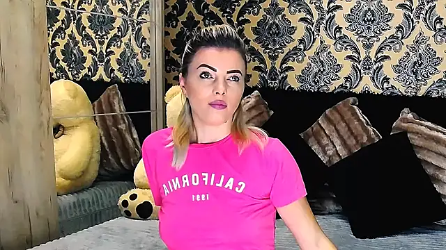 Aly girl1 online show from 01-25-25, 09:47