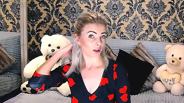 Aly girl1 online show from 02-22-25, 10:40