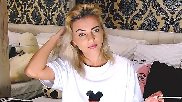 Aly girl1 online show from 10-05-25, 09:07