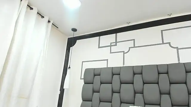 Snapshot of Jade_squirtt chatting on 10-11-25, 12:26 Jade squirtt online show from 10-11-25, 12:26