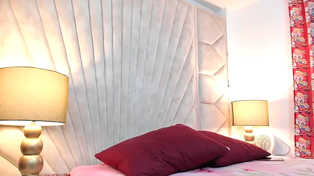 Snapshot of Jade_squirtt chatting on 11-18-25, 10:41 Jade squirtt online show from 11-18-25, 10:41