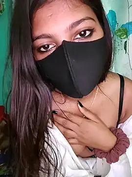 Snapshot of Reena_Singh53 chatting on 01-06-25, 04:15 Reena Singh53 online show from 01-06-25, 04:15