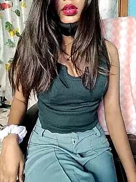 Snapshot of Reena_Singh53 chatting on 03-12-25, 02:45 Reena Singh53 online show from 03-12-25, 02:45