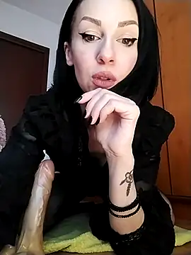 dahlia 82 online show from 02-26-26, 09:19