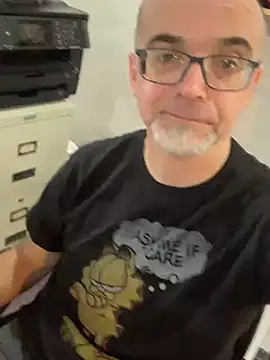 Snapshot of MaxVain chatting on 02-05-25, 07:53 MaxVain online show from 02-05-25, 07:53