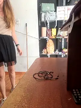 Hanny 24 online show from 02-20-25, 03:08