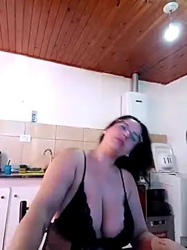 Snapshot of babyluna939 chatting on 01-06-26, 08:56 babyluna939 online show from 01-06-26, 08:56