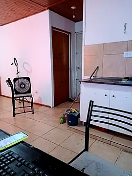 Snapshot of babyluna939 chatting on 01-14-26, 01:50 babyluna939 online show from 01-14-26, 01:50