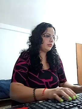 babyluna939 online show from 04-13-26, 08:03