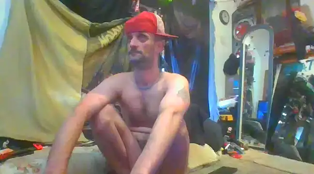 Snapshot of slinginbigD chatting on 02-02-25, 11:00 slinginbigD online show from 02-02-25, 11:00