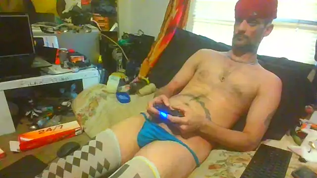 Snapshot of slinginbigD chatting on 02-06-25, 08:45 slinginbigD online show from 02-06-25, 08:45