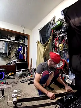 Snapshot of slinginbigD chatting on 02-28-25, 05:15 slinginbigD online show from 02-28-25, 05:15