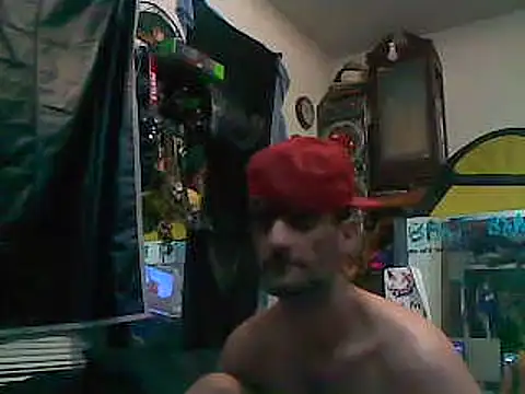 Snapshot of slinginbigD chatting on 03-09-25, 06:28 slinginbigD online show from 03-09-25, 06:28