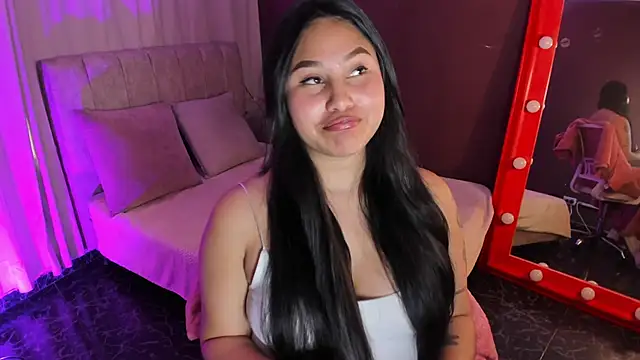 Little Ivy online show from 03-11-26, 07:20