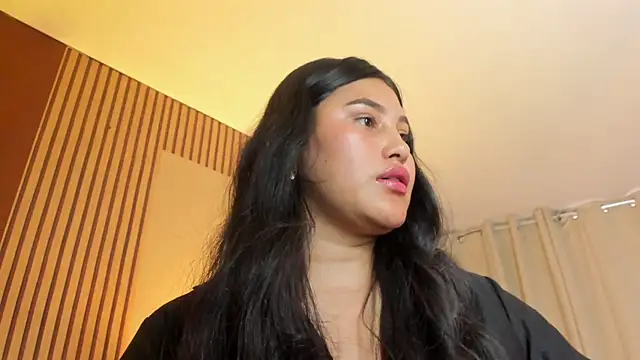 Little Ivy online show from 04-17-26, 07:50