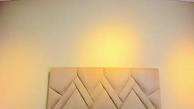 Isis Osman online show from 03-02-26, 07:32