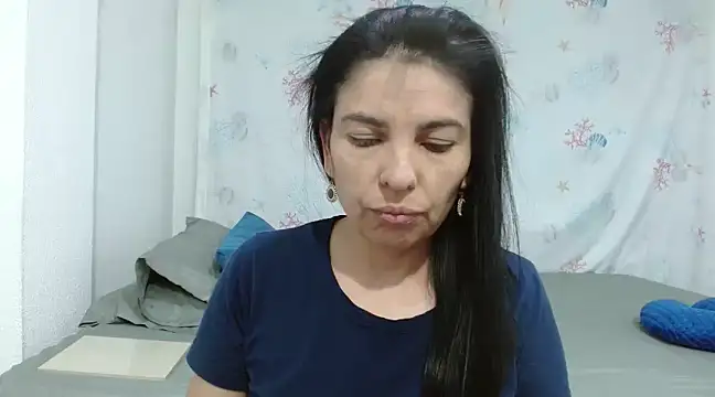 Snapshot of anybellucci43 chatting on 03-17-25, 03:25 anybellucci43 online show from 03-17-25, 03:25