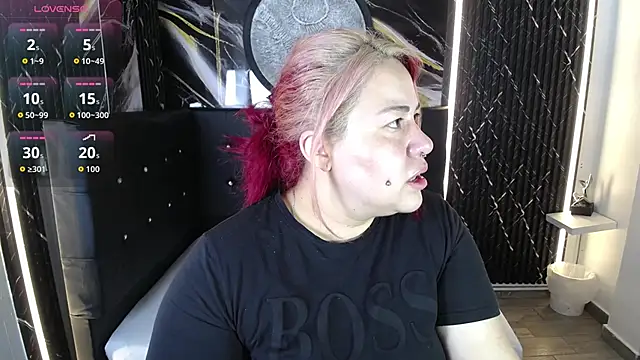 Bruja  Scarlata online show from 10-04-25, 10:13