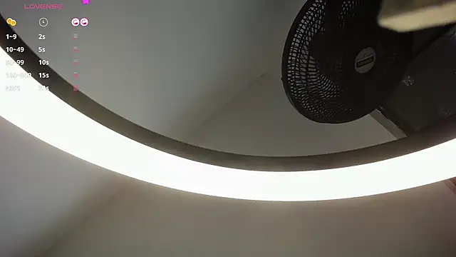 janna isa online show from 03-23-25, 02:04