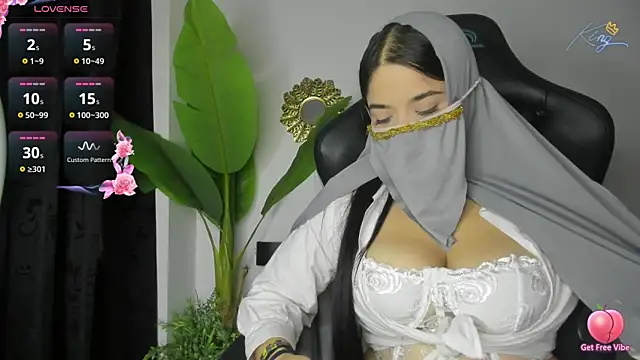 Snapshot of janna_isa chatting on 07-10-26, 08:55 janna isa online show from 07-10-26, 08:55