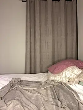 Snapshot of mmbaliii chatting on 03-23-25, 12:04 mmbaliii online show from 03-23-25, 12:04