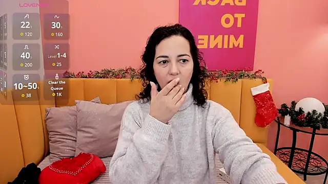 Linda Insatiable online show from 12-04-25, 01:48