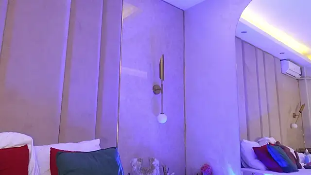 Denise Taylor online show from 02-19-26, 05:58