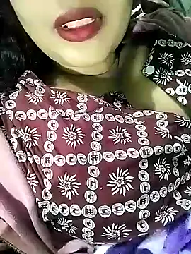 Miss-Siyaa online show from 01-20-25, 05:37