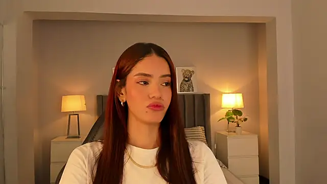 Snapshot of Madie__collins chatting on 01-28-25, 12:11 Madie collins online show from 01-28-25, 12:11