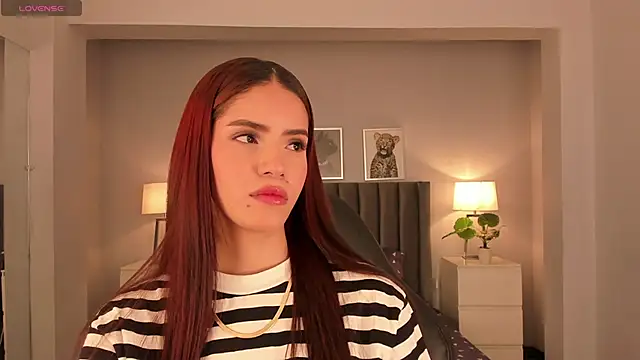 Snapshot of Madie__collins chatting on 01-31-25, 11:56 Madie collins online show from 01-31-25, 11:56