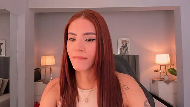 Snapshot of Madie__collins chatting on 09-14-25, 10:36 Madie collins online show from 09-14-25, 10:36