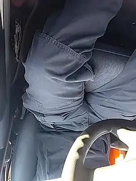 vanscr1 online show from 12-19-25, 02:24