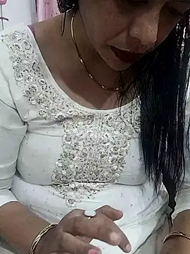 Urmila bhabhii online show from 01-08-26, 04:37