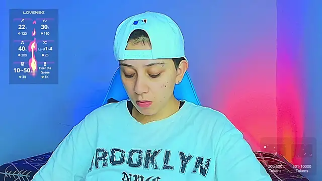 Snapshot of aron_wi chatting on 02-03-25, 09:30 aron wi online show from 02-03-25, 09:30