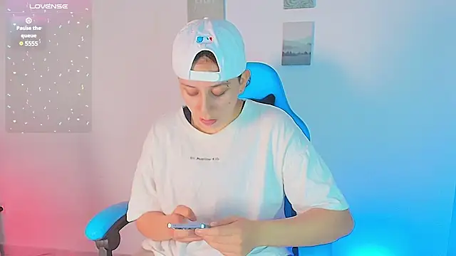 Snapshot of aron_wi chatting on 03-19-25, 11:03 aron wi online show from 03-19-25, 11:03