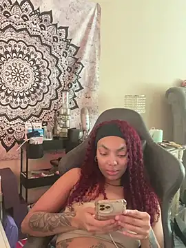 butterflybootyy online show from 12-13-24, 08:26