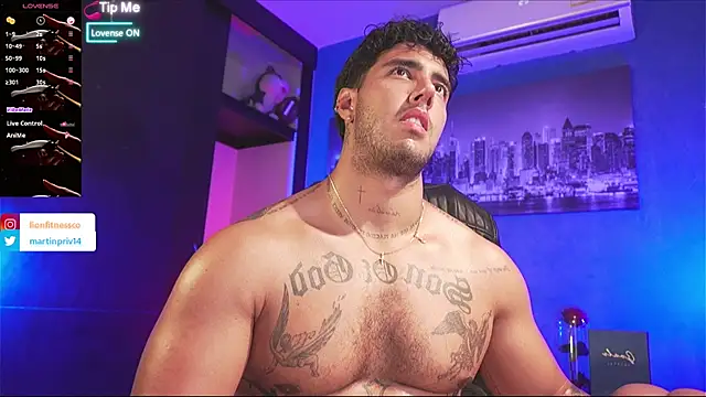 JACOB MARTINS online show from 12-17-25, 07:53