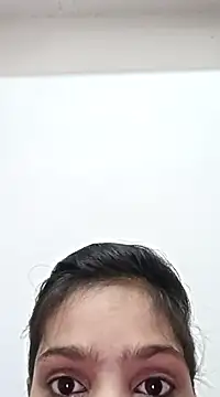 Snapshot of Riyu_05 chatting on 12-19-24, 07:40 Riyu 05 online show from 12-19-24, 07:40