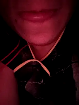 Snapshot of Riyu_05 chatting on 12-23-24, 06:58 Riyu 05 online show from 12-23-24, 06:58