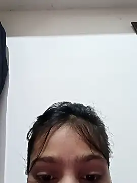 Snapshot of Riyu_05 chatting on 01-18-25, 06:03 Riyu 05 online show from 01-18-25, 06:03