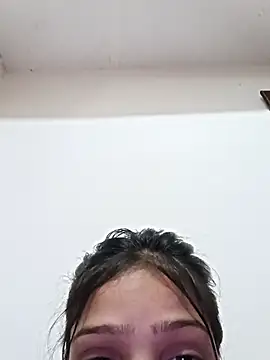 Snapshot of Riyu_05 chatting on 03-07-25, 06:46 Riyu 05 online show from 03-07-25, 06:46