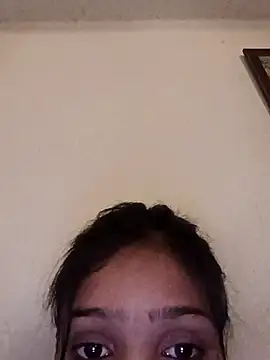 Snapshot of Riyu_05 chatting on 03-22-25, 09:45 Riyu 05 online show from 03-22-25, 09:45