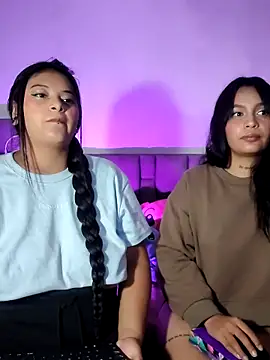 Snapshot of DesthNick1 chatting on 09-20-25, 04:46 DesthNick1 online show from 09-20-25, 04:46