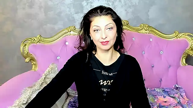 DivinSandra online show from 01-10-25, 08:51