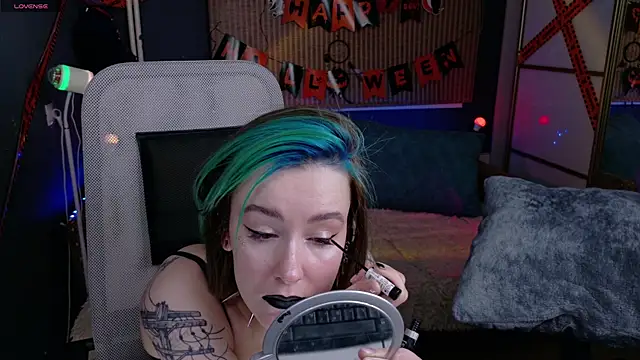 Cumpotik Eve online show from 11-22-25, 01:59