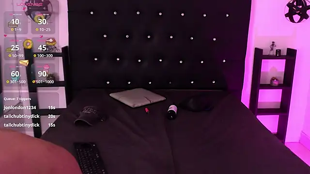 Snapshot of Mowgli_FFun chatting on 10-08-25, 10:13 Mowgli FFun online show from 10-08-25, 10:13