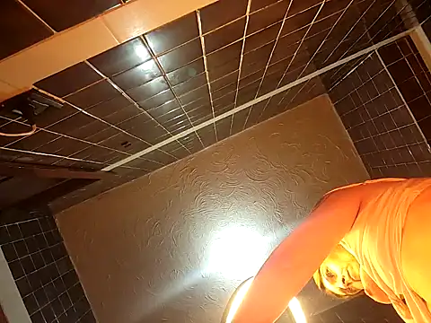 Lizzymontanaa online show from 03-20-25, 03:02