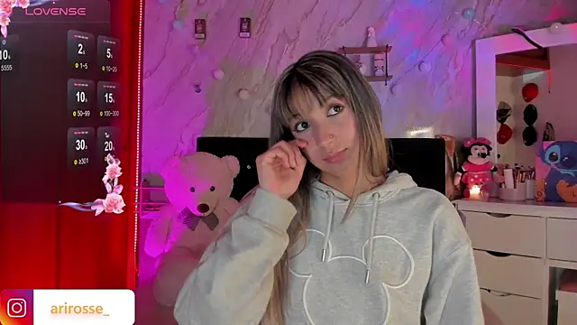 Snapshot of ariana_rosse__ chatting on 01-10-26, 03:41 ariana rosse online show from 01-10-26, 03:41