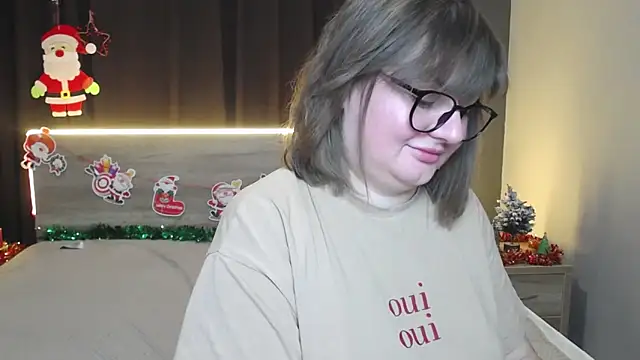 ZannaDreil online show from 12-13-25, 07:53